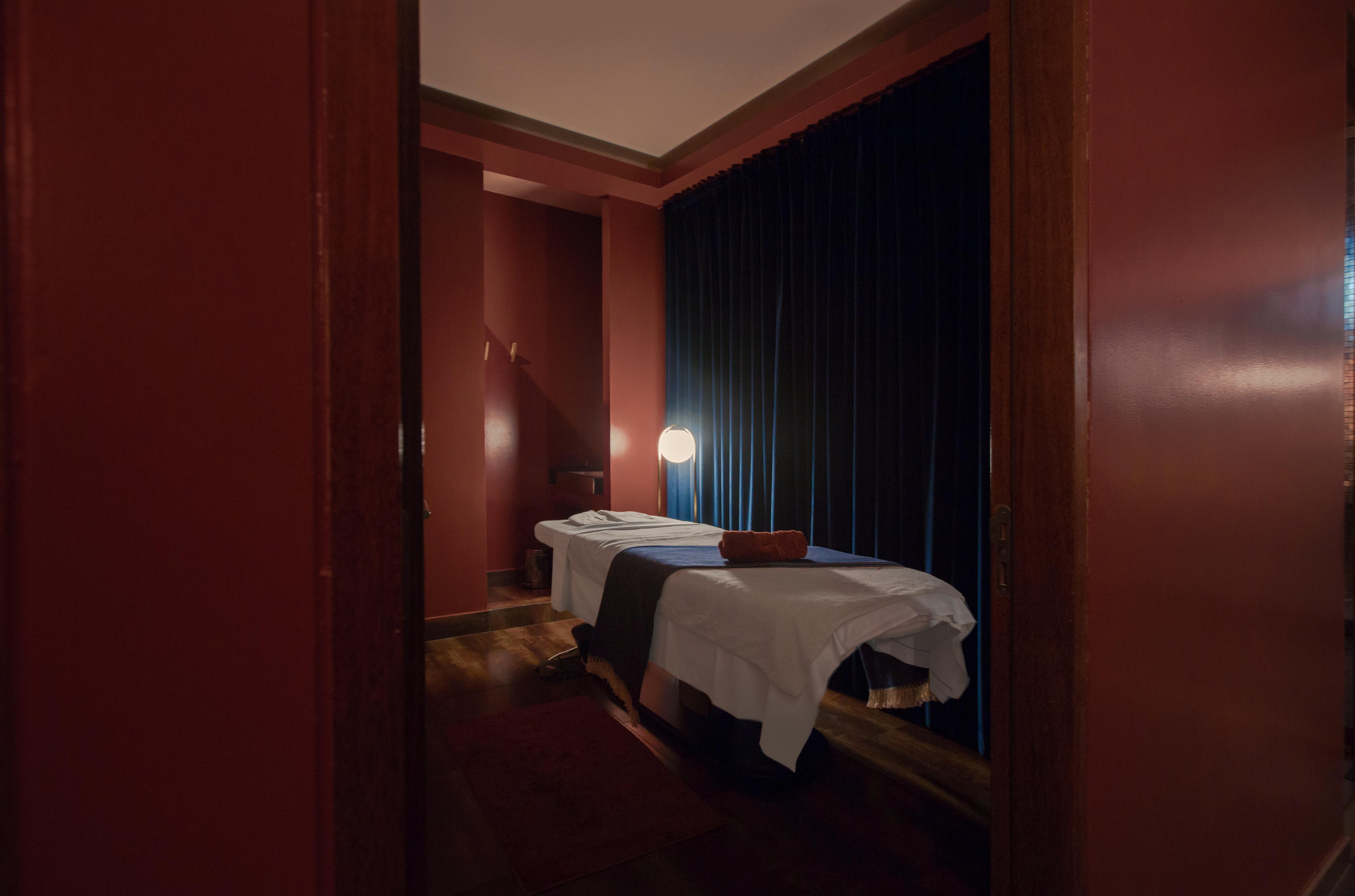 The Vintage Hotel & Spa Lisboa Kültér fotó Massage room in a spa