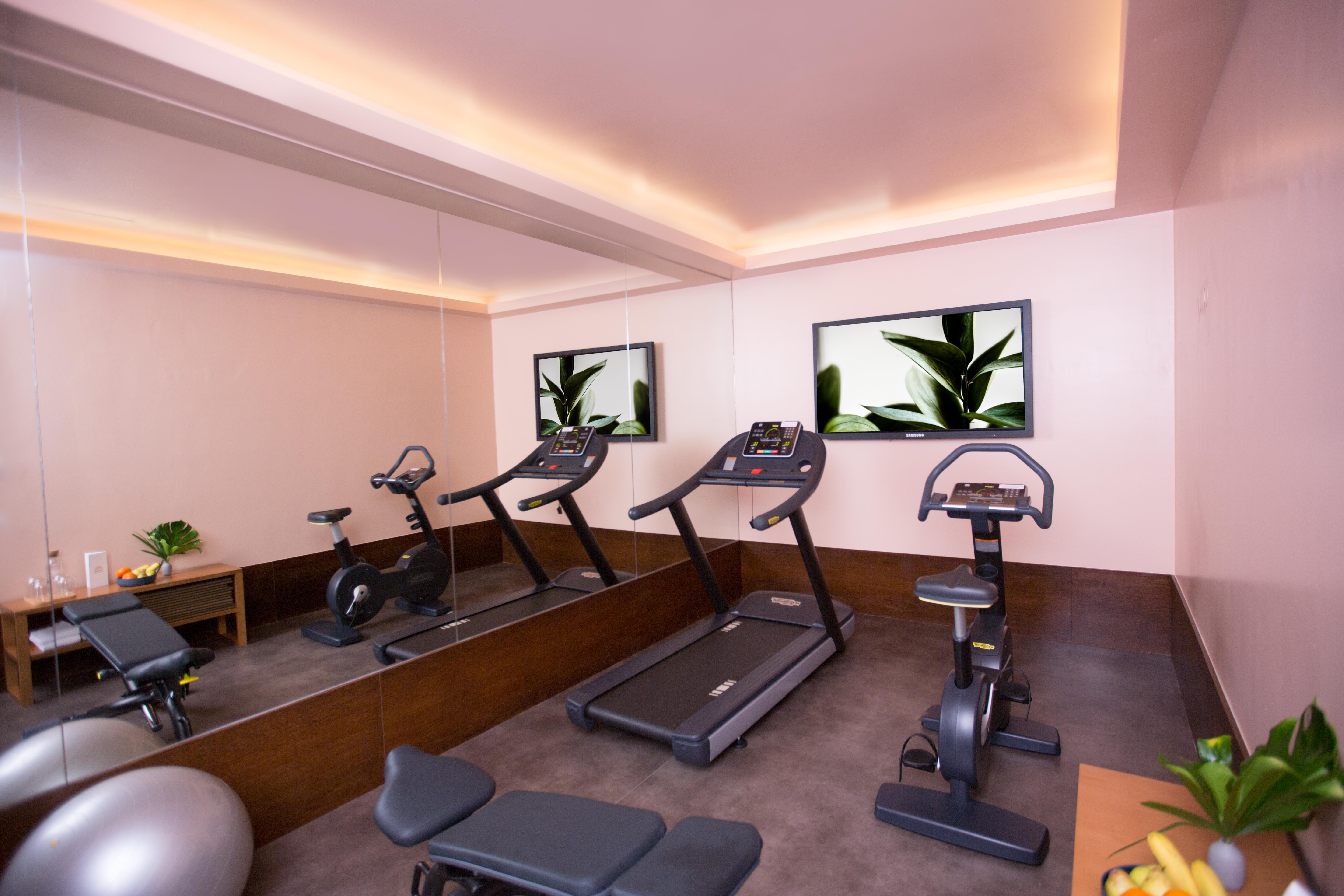 The Vintage Hotel & Spa Lisboa Kültér fotó The gym at the hotel